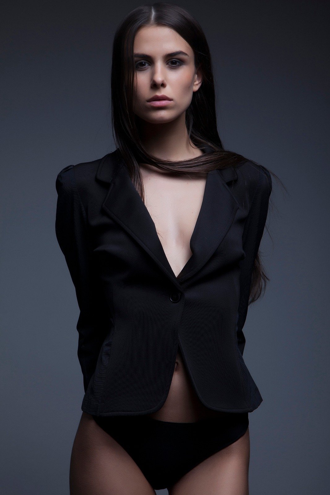 Julia F