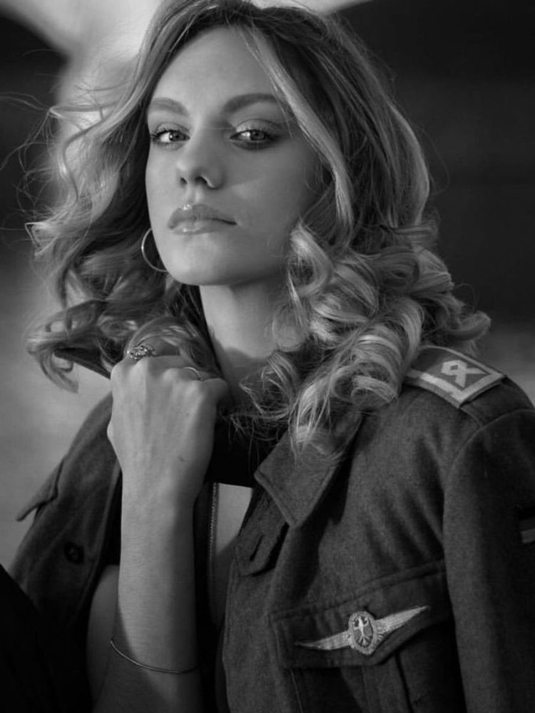 Carola D
