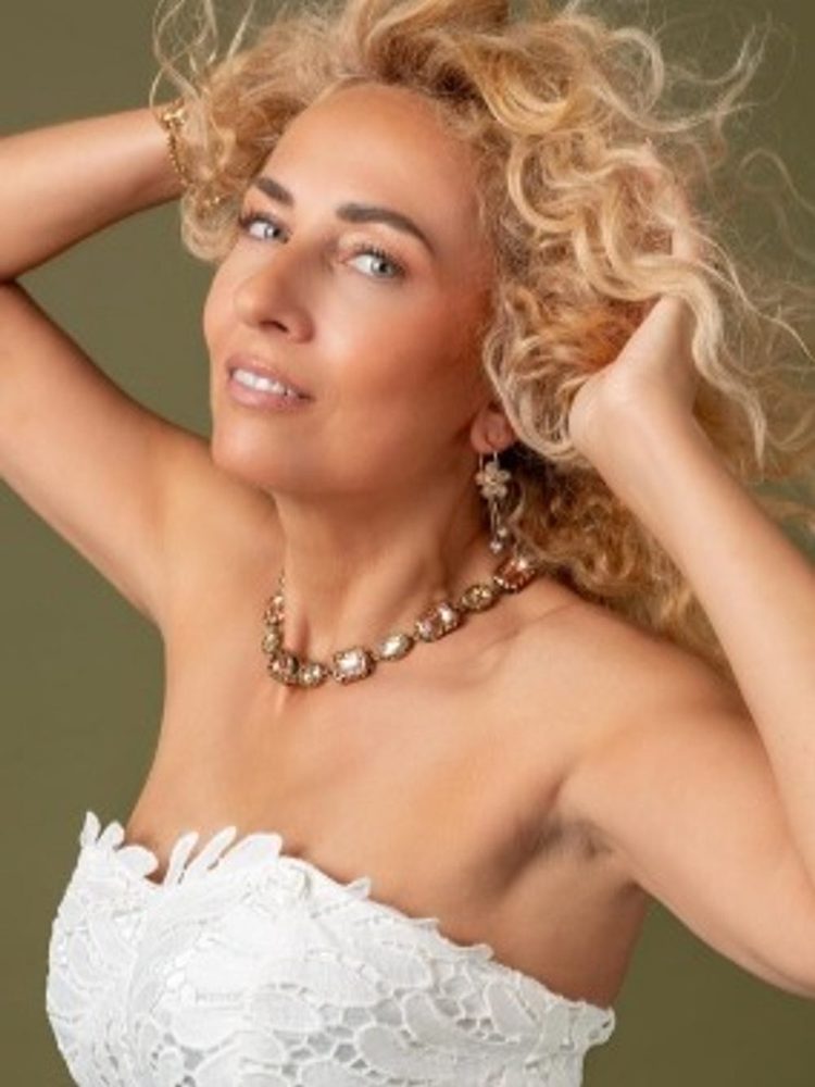 Cinzia P