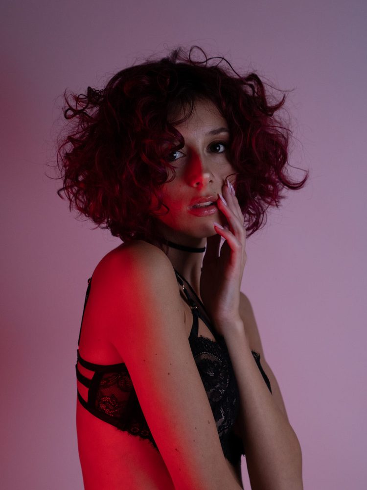 Elena Pe